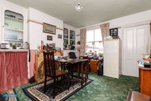 Dining Room- click for photo gallery